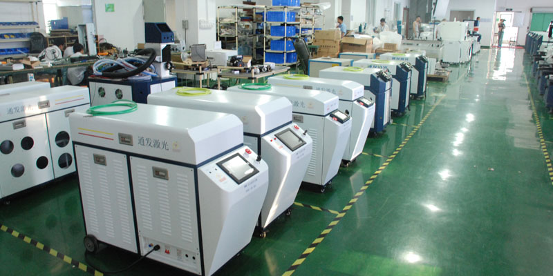 通發(fā)激光TFL-80PF<a href='http://m.xiamenjjls.com/product/2.htm' class='text_a'>光纖<a href='http://m.xiamenjjls.com' class='text_a'>激光焊接機</a></a>